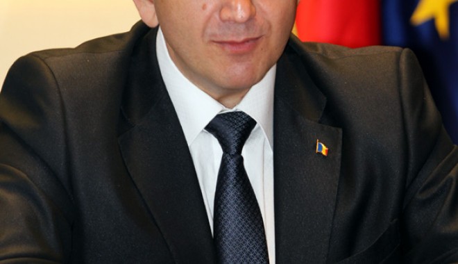 Palaz lasă Prefectura pentru  bătălia electorală: O să sară sânge! - palaz-1335361241.jpg