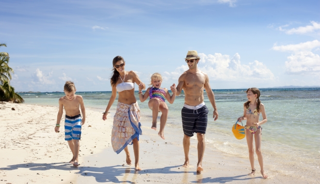 Copiii iubesc vacanțele în familie - palominofamilywiseman1012hr-1501595568.jpg