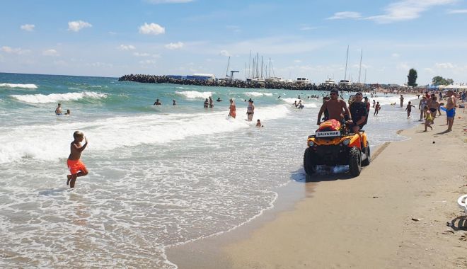 UPDATE. PANICĂ pe LITORAL. Salvamarii nu mai fac față - panicapelitoral1-1598779170.jpg