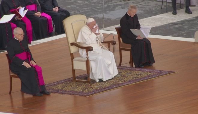 Papa Francisc amână o nouă conferință, din cauza epidemiei de coronavirus - pap-1583249950.jpg
