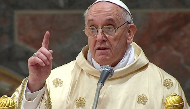 Papa Francisc  critică exploatarea domestică a copiilor - papa-1371125517.jpg