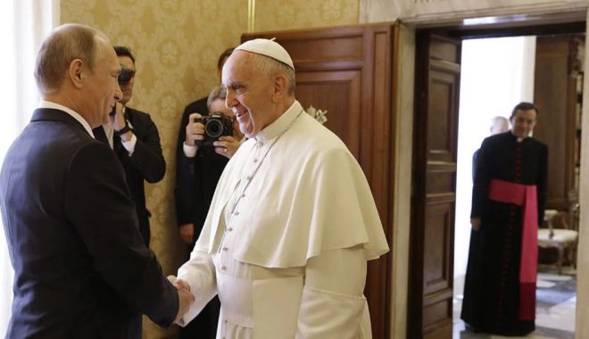 Papa Francisc îl va primi, pe 4 iulie, pe președintele Vladimir Putin - papa-1559845466.jpg