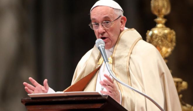 Papa Francisc face apel la dialog pentru găsirea păcii în Kazahstan - papa-1641737335.jpg