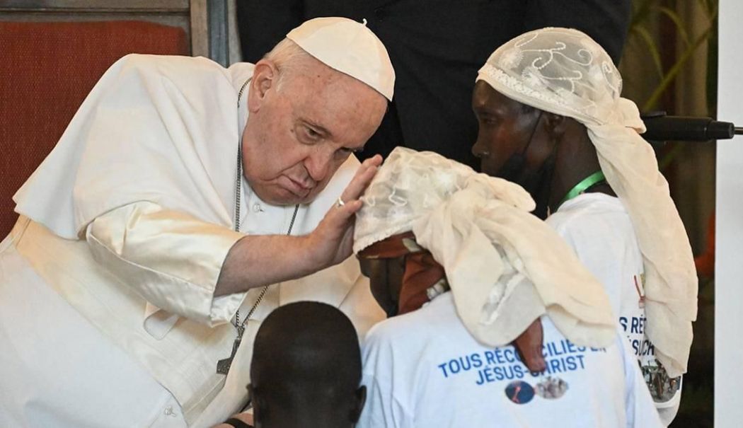 Joe Biden i-a decernat Papei Francisc medalia prezidențială a libertății - papa-francisc-1736699999.jpg