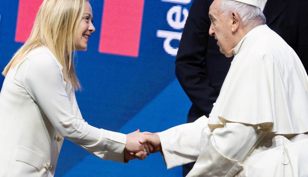 Suveranul Pontif participă pentru prima dată la un summit al G7. Ce i-a zis premierului Italiei