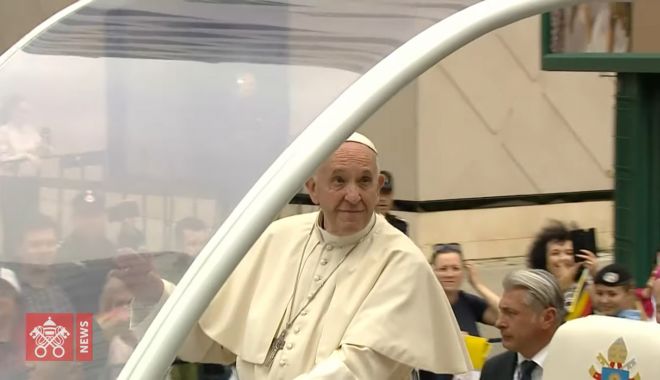 VIDEO  / Vizita Papei Francisc în 60 de secunde. Clipul postat de Vatican - papa2-1559537623.jpg