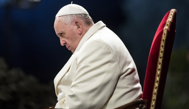 Papa Francisc s-a recules la Memorialul genocidului armean - papafrancis-1466854176.jpg