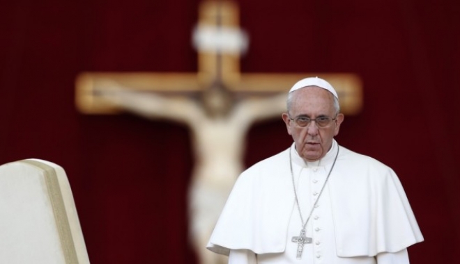 Papa Francisc: Lumea este prinsă într-un RĂZBOI pentru dominarea popoarelor - papafrancisc-1469637044.jpg