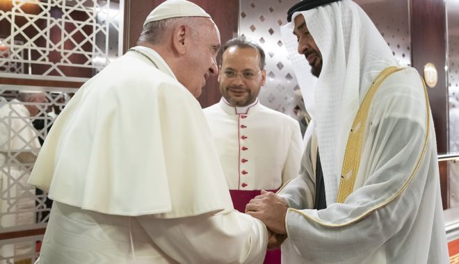 Papa Francisc, vizită istorică în Emiratele Arabe Unite - papafrancisc-1549303396.jpg