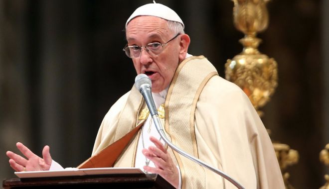 Papa Francisc pledează pentru trecerea la energii 