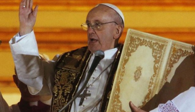 Papa Francisc,  alături de victimele cutremurului din Iran - papafranciscabuzurisexualepreoti-1365628164.jpg