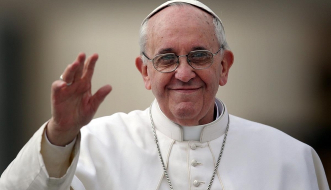 Papa Francisc a făcut apel la pace în tradiționala binecuvântare Urbi et Orbi - papafranciscn-1492347241.jpg