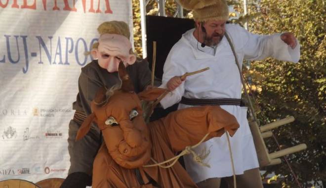 Ce surprize pregătesc organizatorii Festivalului Teatrelor de Păpuși - papusari2-1444395358.jpg