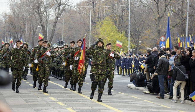 Bărbat cu un pistol cu aer comprimat, depistat de SPP în apropiere de Arcul de Triumf - parada-1480585636.jpg