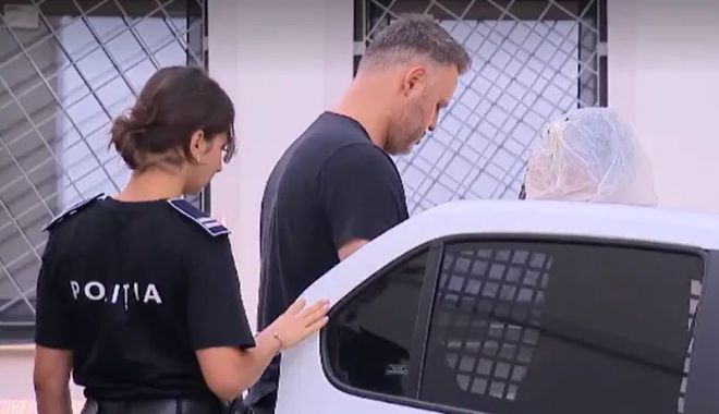 Paramedicul SMURD care a pipăit o pacientă imobilizată la pat arestat la domiciliu