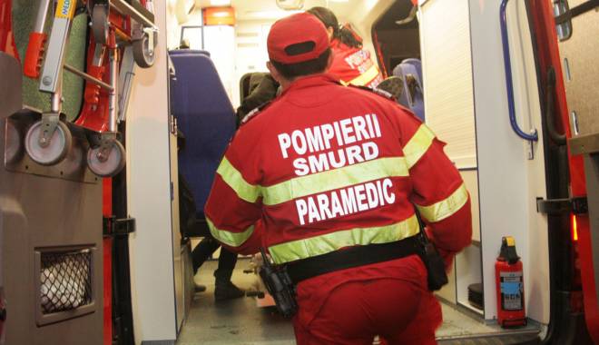 Bărbat de 250 de kilograme, dus la spitalul din CONSTANȚA - paramedicambulantasmurd-1424423375.jpg