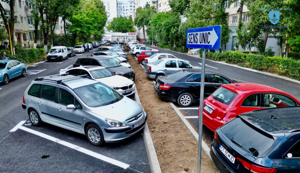 Constănțenii din zona Piața Obor au o nouă parcare. Peste 100 de locuri disponibile pe aleea Violetelor - parcare-noua-piata-obor-1717689141.jpg