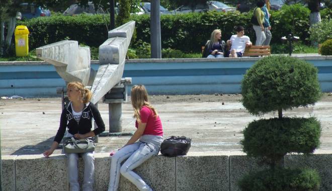 Cum va fi vremea mâine, la Constanța - parcconstantafarabanci10-1435682076.jpg