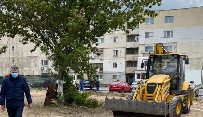 Trei parcuri noi în orașul Năvodari, finanțate cu fonduri europene - parcnavodari-1588955572.jpg