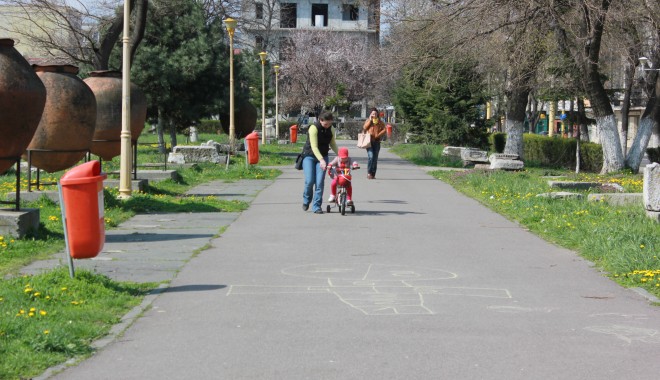 Cum va fi vremea la Constanța, până la sfârșitul lunii mai - parcprimarie9-1368441803.jpg