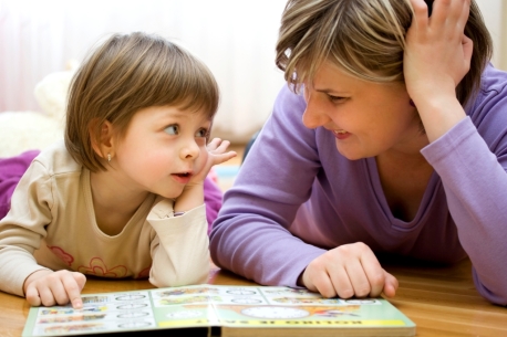 Anunț important pentru părinții din Constanța, de la Evidența Populației - parentschildreading-1567752430.jpg