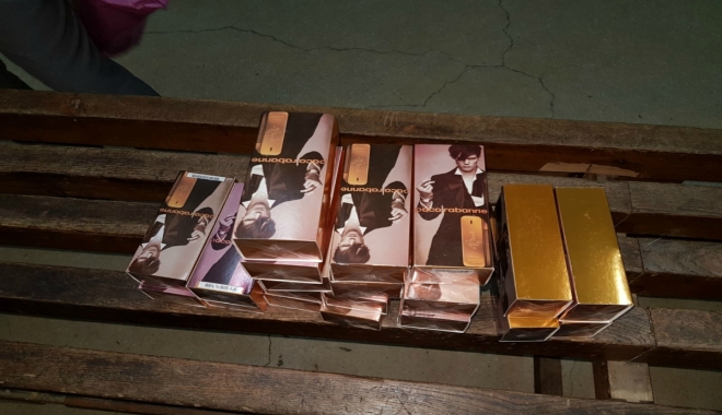 Jucării susceptibile a fi contrafăcute, confiscate în Portul Constanța Sud Agigea - parfumuri-1493281473.jpg