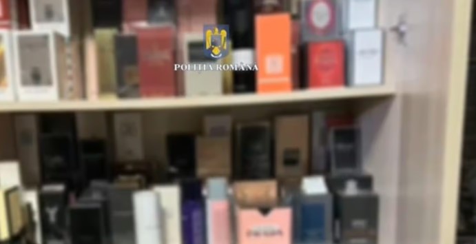 Percheziții pentru parfumuri și cosmetice suspecte de fals vândute în România și Ungaria - parfumuri-1772441148.webp