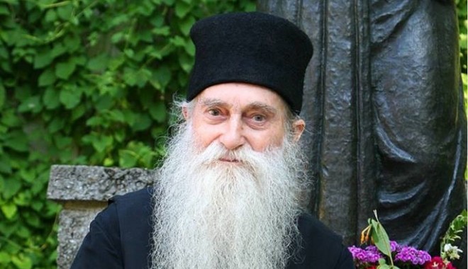 In Memoriam părintele Arsenie Papacioc - parintelearsenie1406818939-1406819319.jpg