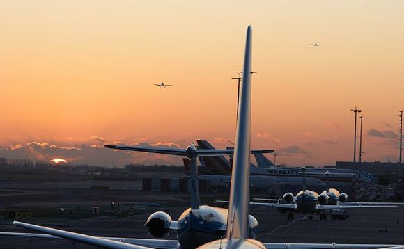 MAE: Traficul aerian ar putea fi afectat pe întreg teritoriul Franței - paris-1453808544.jpg