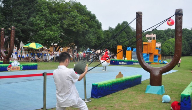Chinezii vor avea parc tematic Angry Birds - park-1351785677.jpg