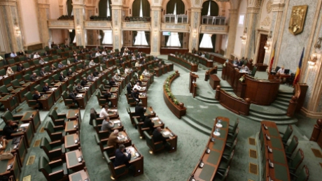 Moțiunea de cenzură a fost respinsă - parl63633100-1324551095.jpg