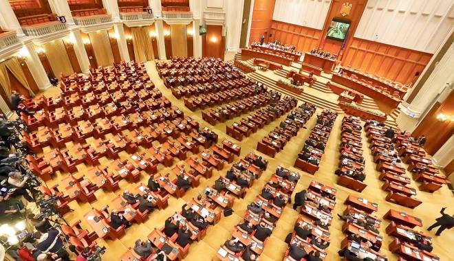 Ședință solemnă în Parlament, la 26 de ani de la Revoluție - parlament-1450686642.jpg
