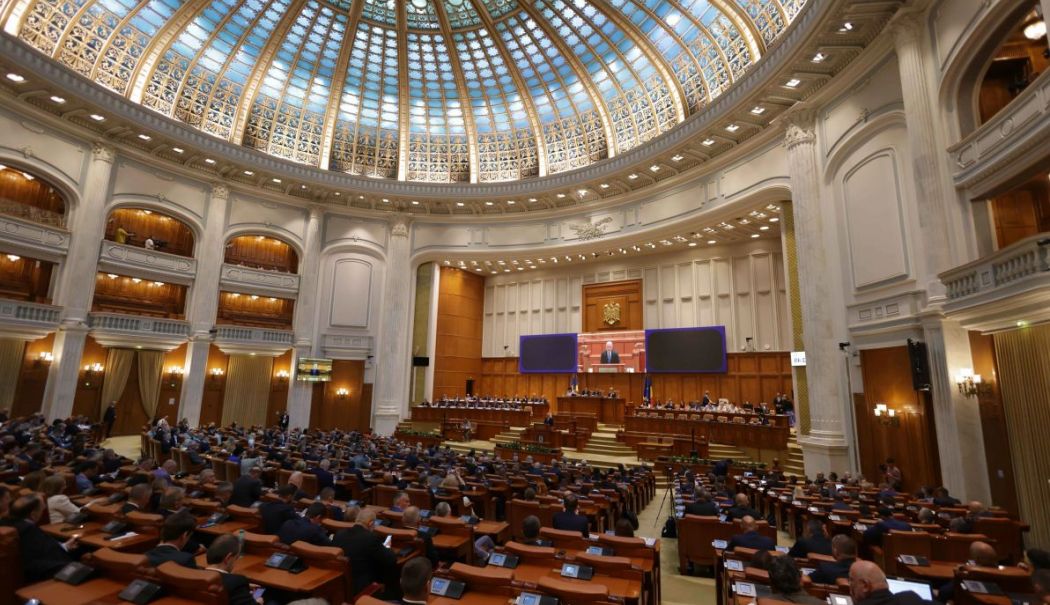 Parlamentul a adoptat Declarația 