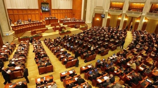 Parlamentul muncește în weekend. Iată motivul - parlament87352200-1549697859.jpg