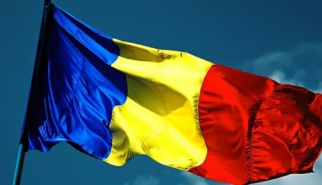 Parlamentarii vor ca drapelul să fie arborat permanent pe sediile instituțiilor - parlamentariivorcadrapelul-1386009379.jpg