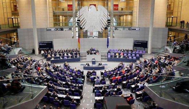 Parlamentari germani cer revizuirea măsurilor de securitate pentru Bundestag - parlamentgermania-1670592017.jpg