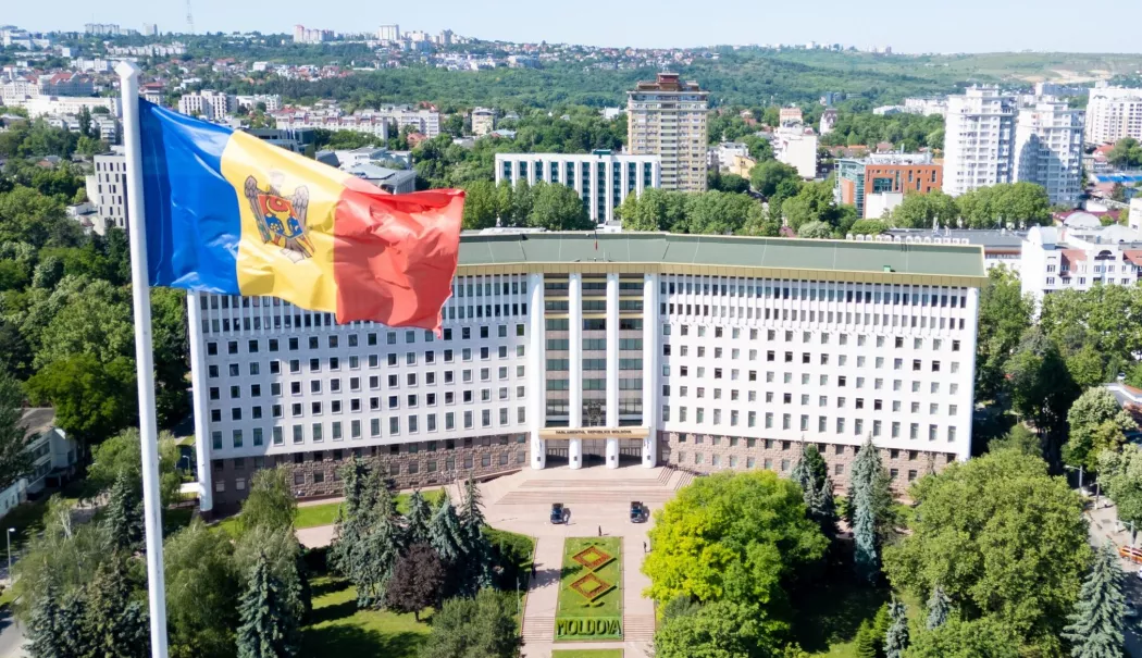 Parlamentul Republicii Moldova: Limba română, unica limbă de lucru în legislativ - parlamentul-1778225453.webp