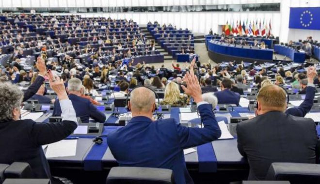Rezoluția privind Revoluția română, adoptată de Parlamentul European - parlamentuleuropeantwiter5431540-1576756553.jpg