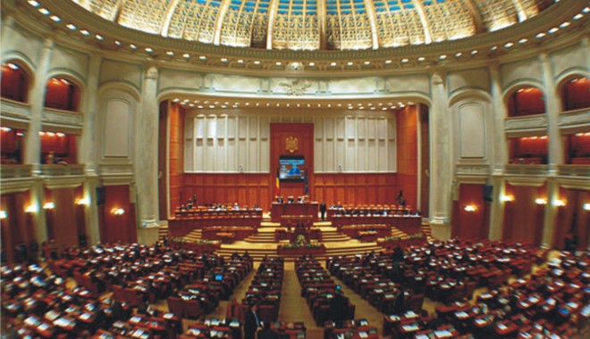 Parlamentul s-ar putea transforma în Adunare Constituantă la modificarea Constituției - parlamentulromaniei-1396599804.jpg