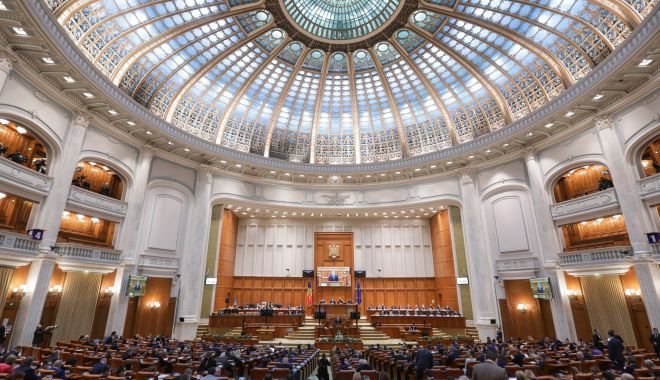 Parlamentarii revin la lucru. Legi importante, de care depind miliarde de euro, așteaptă să fie dezbătute și votate