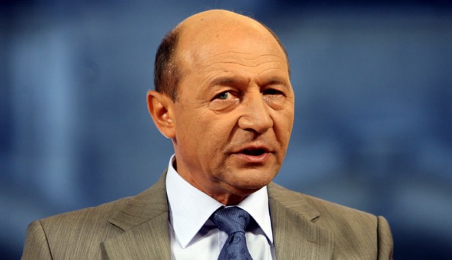 Traian Băsescu: 