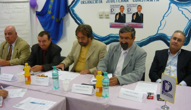 Cine râvnește la conducerea Partidului Poporului de la Constanța - partidulpoporului1-1318530550.jpg