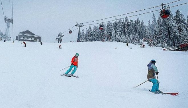Veşti bune pentru iubitorii sporturilor de iarnă! S-a deschis o nouă pârtie, în Poiana Brașov