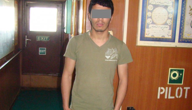 Pasager clandestin din Maroc, depistat în Portul Sulina - pasagerclandestin-1366701560.jpg