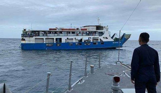 Pasagerii de pe un ferry-boat, evacuați cu ajutorul armatei - pasageriidepeunferryboatevacuati-1547995093.jpg