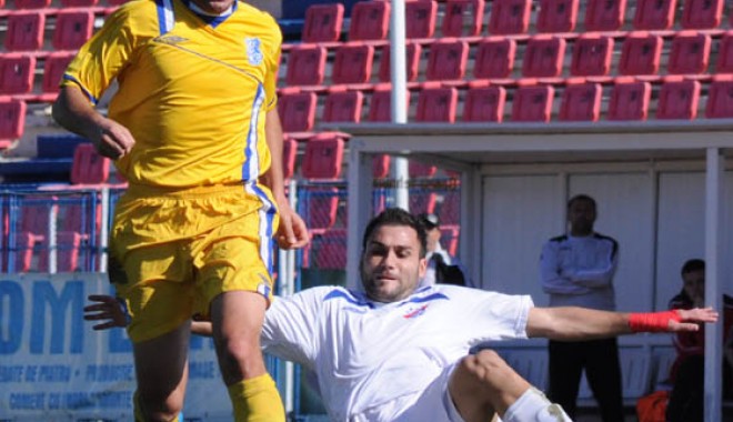 Cosmin Pașcovici nu mai continuă la FC Farul - pascovici-1310313514.jpg