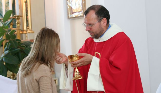 Catolicii se pregătesc de sărbătorile pascale - pastelecatolic-1617294075.jpg