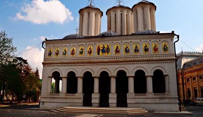 Patriarhia Română: Lupta anticorupție trebuie continuată, dar nu trebuie folosită în scopuri politice partinice - pat-1486133766.jpg