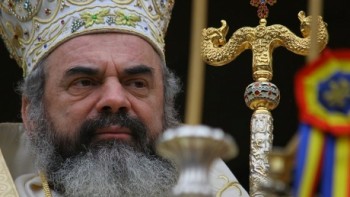 PF Daniel: Părintele Arsenie Papacioc, monah statornic și duhovnic înțelept - patriarh-1311148086.jpg