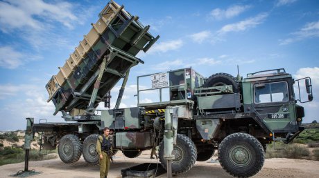 România cumpără sisteme de rachete de 150 milioane de dolari, pentru a proteja coasta Mării Negre - patriotmissile1177100070108500-1538202680.jpg